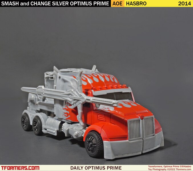 Daily Prime   Smash And Change Silver Optimus Prime  (1 of 3)